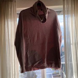Mauve/pink cowl neck sweater WITH POCKETS!